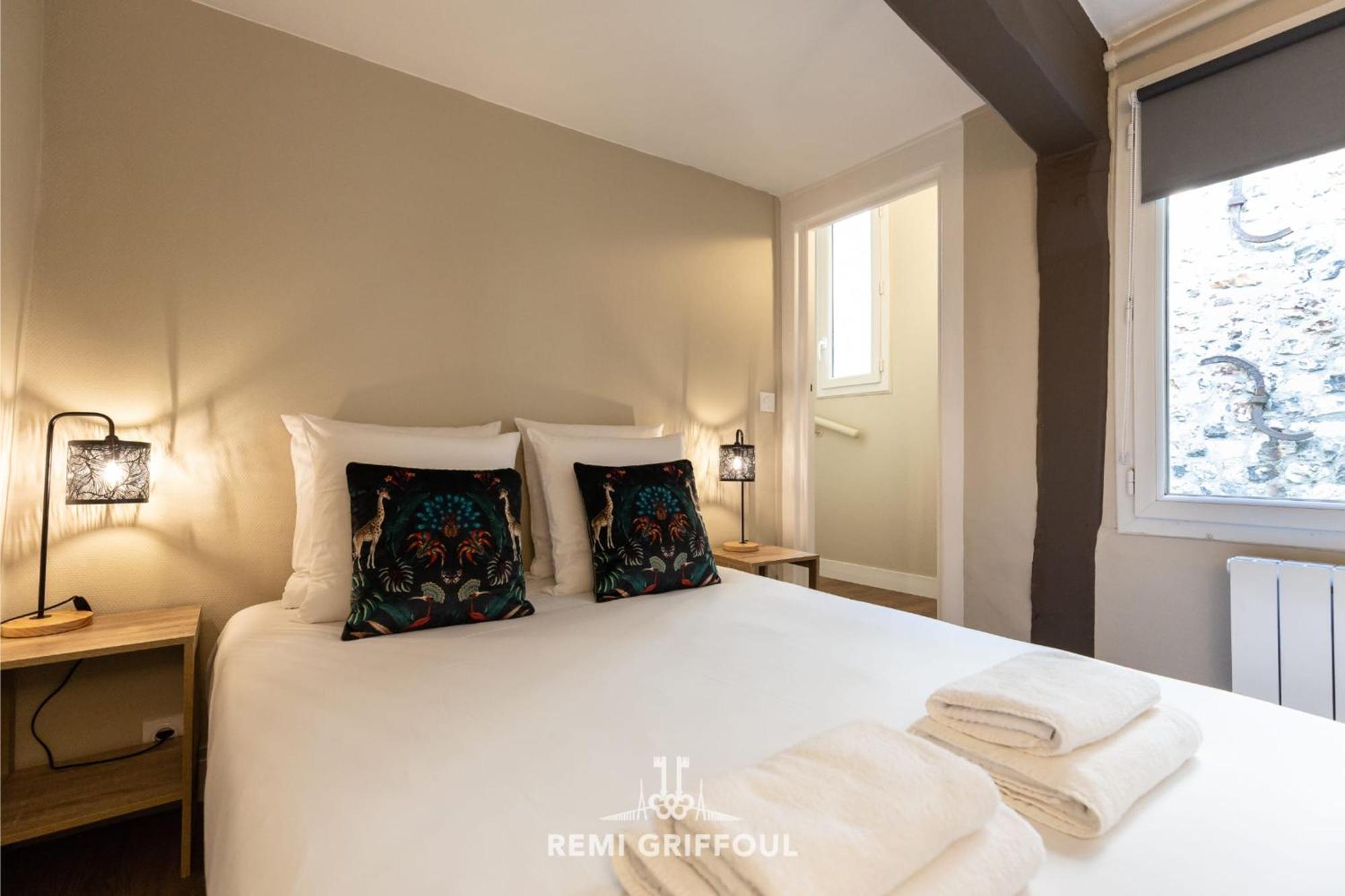 Emeraude Cozy Nest 3 Heart Of Historic District 2 Guests Honfleur Exterior photo